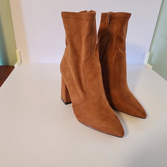 Womens Chunky Heel Pointed Toe Boots Vegan Leather Suede Winter Boot - Picture 3 of 8